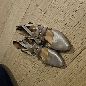 Eileen Fisher Size 5 1/2